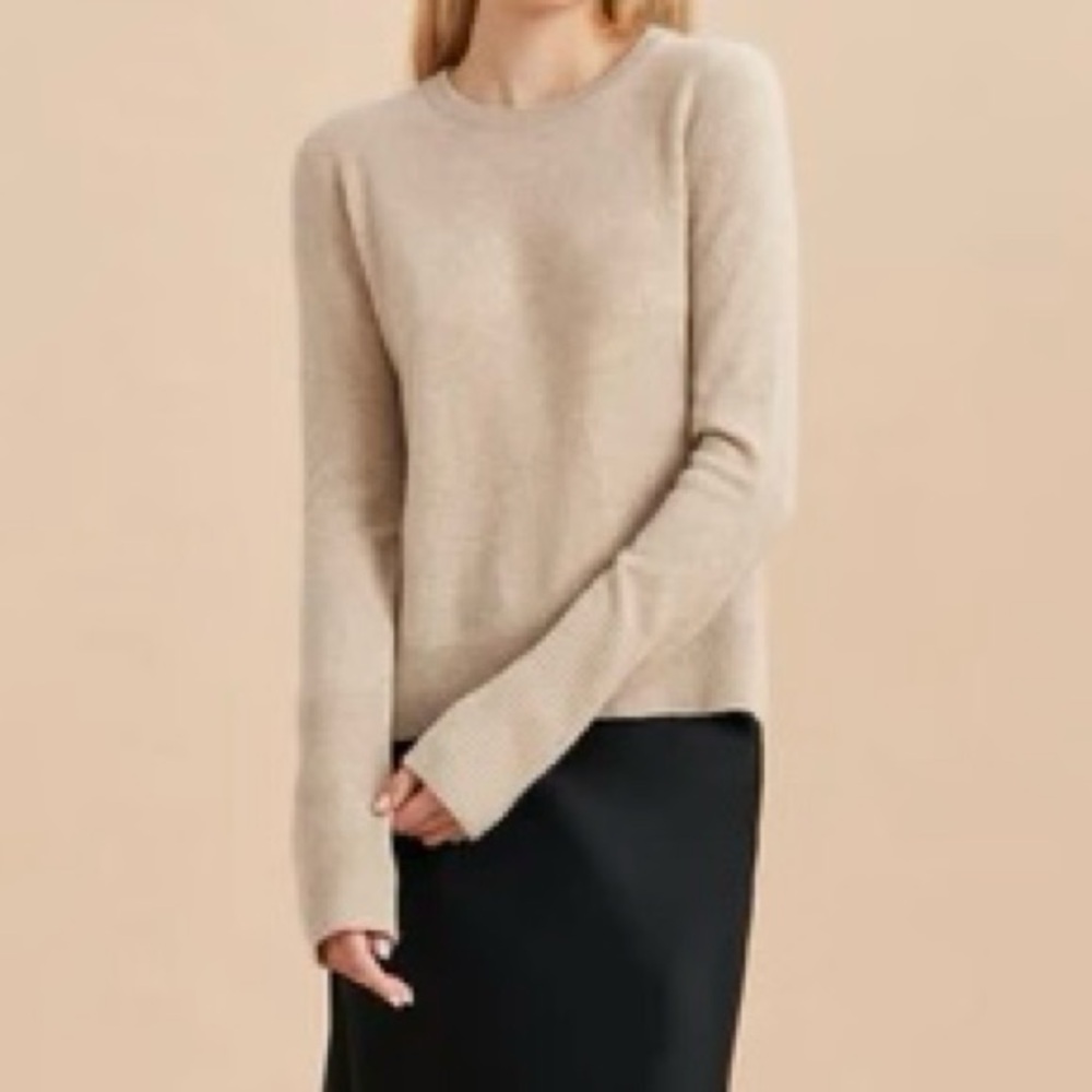 NWT La Ligne Solid Lean Lines 100% Cashmere Sweater in Tan Size Medium - Picture 3 of 13